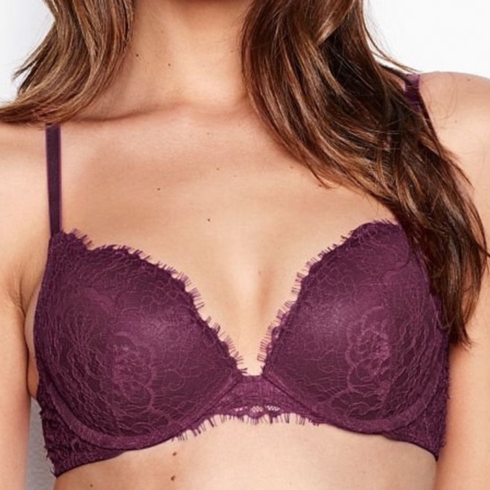 Victoria’s Secret Dream Angels push-up bra 38D burgundy